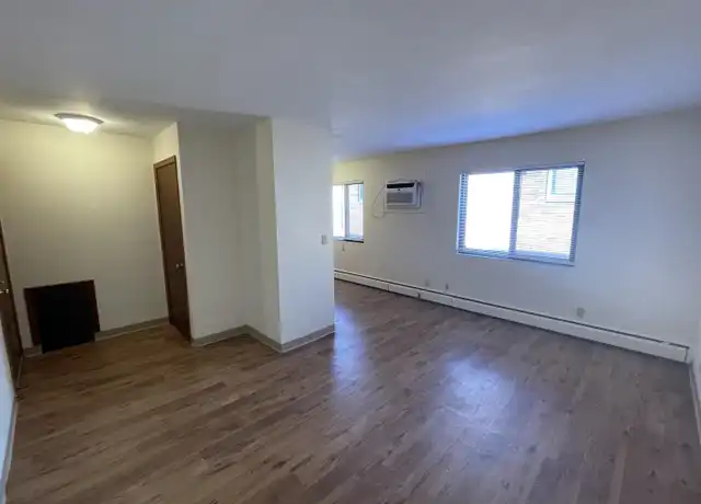 Property at 1634 Eustis St Unit 10, Lauderdale, MN, 55108, 1 bed, 1 bath, [object Object]