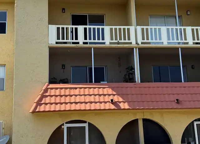 Property at 10762 La Placida Dr Unit 306, Coral Springs, FL, 33065, 2 beds, 2 baths, [object Object]