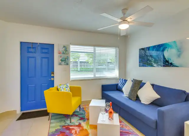Property at 412 NE 4th Ave Unit 4, Hallandale Beach, FL, 33009, 1 bed, 1 bath, [object Object]