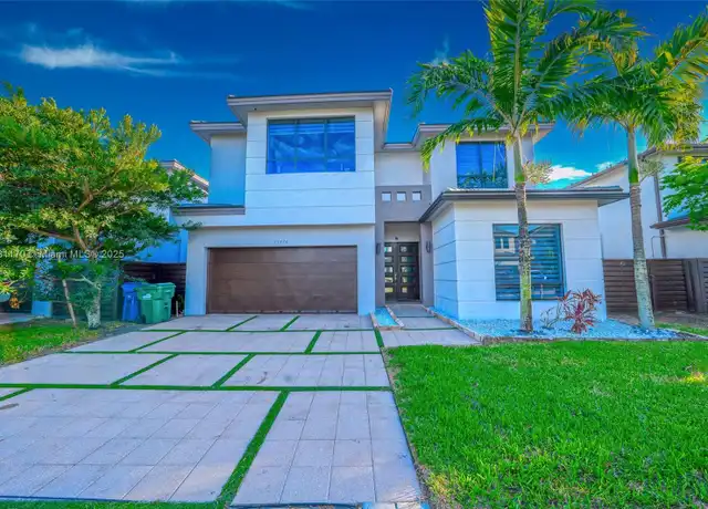 Property at 15976 SW 136th Ter Unit 15976, Miami, FL, 33196, 5 beds, 3.5 baths, [object Object]