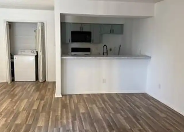 Property at 9813 Walnut St #302, Dallas, TX, 75243, 1 bed, 1 bath, [object Object]