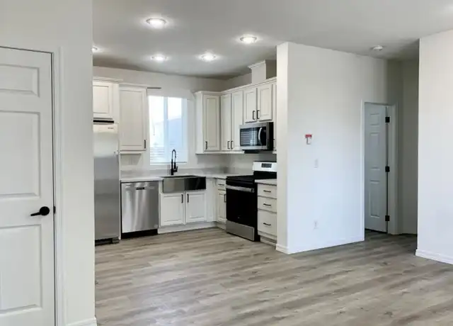 Property at 1366 Naranca Ave Unit A, El Cajon, CA, 92021, 3 beds, 2 baths, [object Object]