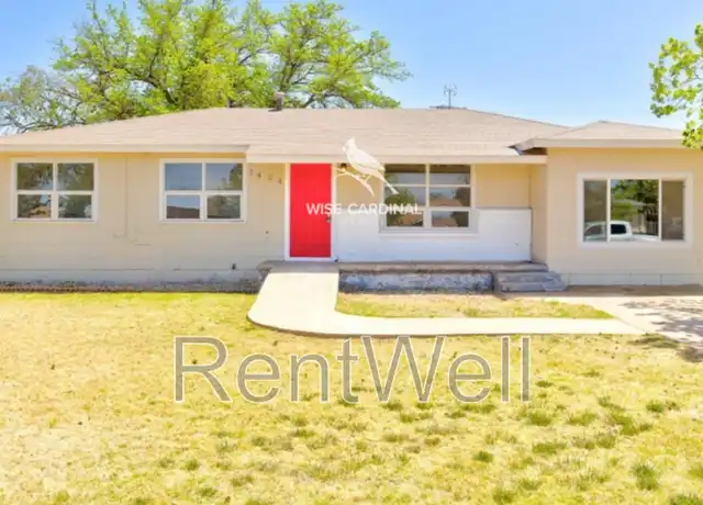 Property at 1404 E Reppto St, Brownfield, TX, 79316, 4 beds, 2 baths, [object Object]