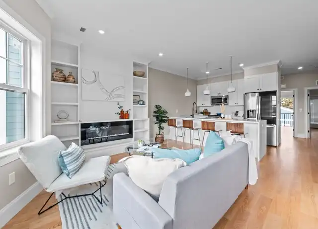 Property at 31 Boardman St Unit PH, Boston, MA, 02128, 2 beds, 2 baths, [object Object]