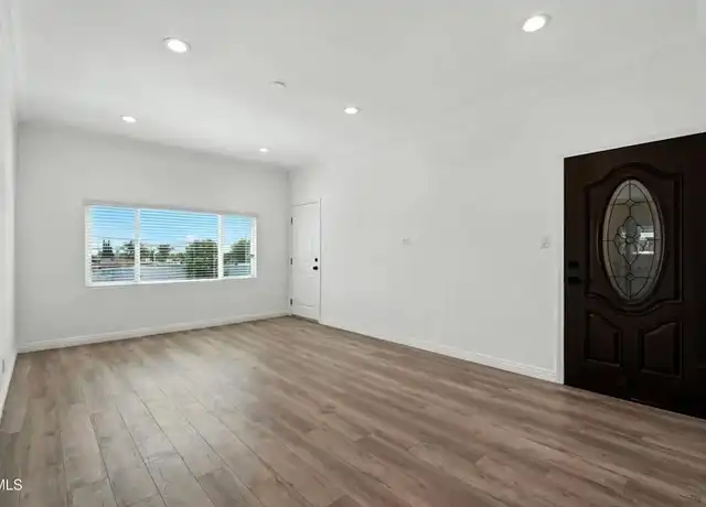Property at 5137 E 6th St, East Los Angeles, CA, 90022, 2 beds, 1 bath, [object Object]