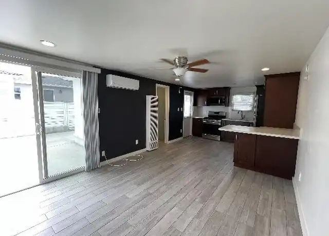 Property at 4550 48th St, San Diego, CA, 92115, 1 bed, 1 bath, [object Object]