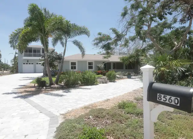 Property at 8560 Heron Lagoon Cir, Sarasota, FL, 34242, 5 beds, 3.5 baths, [object Object]