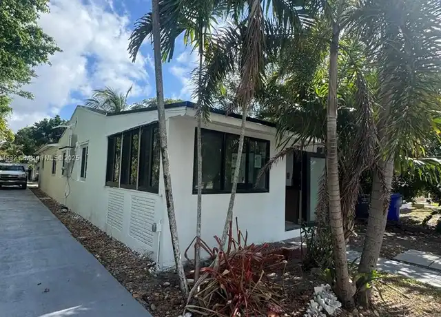 Property at 2823 Polk St Unit A, Hollywood, FL, 33020, 3 beds, 2 baths, [object Object]