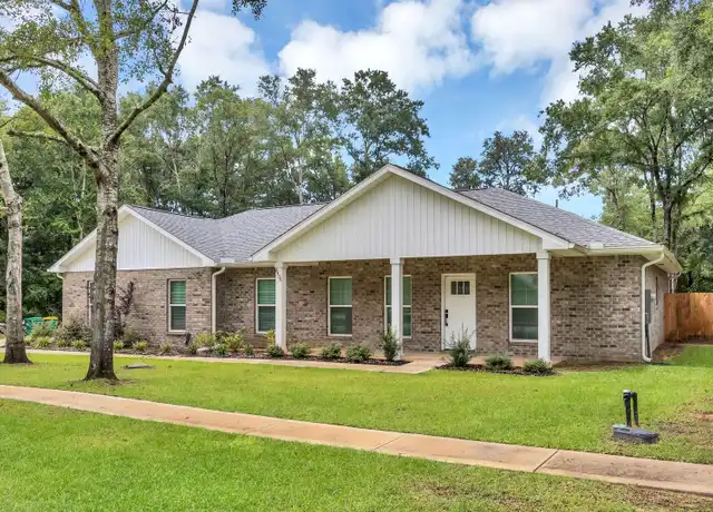 Property at 6436 Kylito Cir, Crestview, FL, 32539, 4 beds, 2 baths, [object Object]
