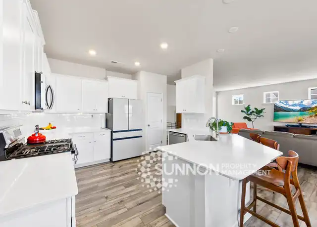 Property at 14030 Turncloak Dr, Charlotte, NC, 28278, 4 beds, 2.5 baths, [object Object]