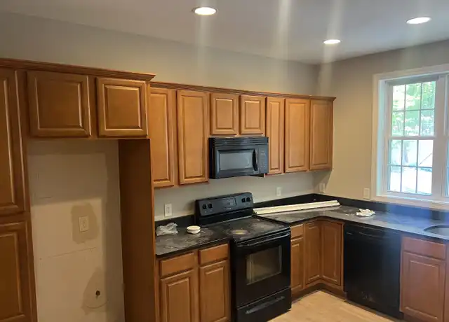 Property at 21-43 Clancy Dr, Dover, NH, 03820, 4 beds, 2.5 baths, [object Object]