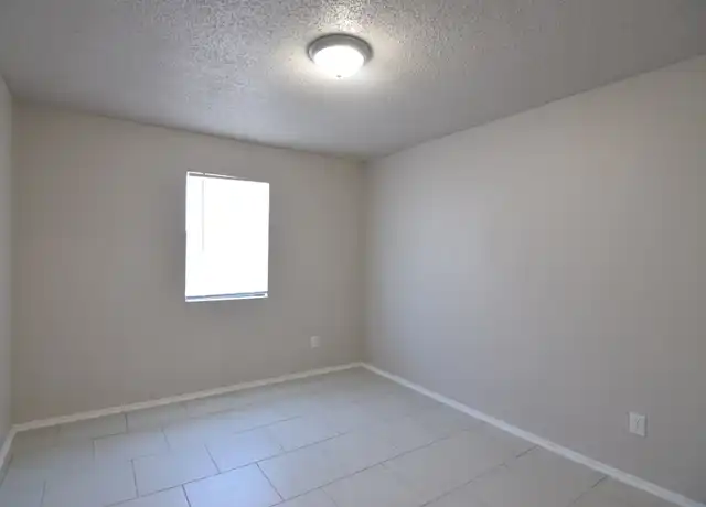 Property at 402 William Tell Dr, Killeen, TX, 76542, 3 beds, 2 baths, [object Object]