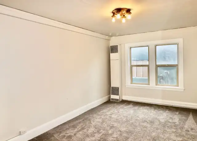 Property at 1315 NE 47th St, Seattle, WA, 98105, 0 beds, 1 bath, [object Object]