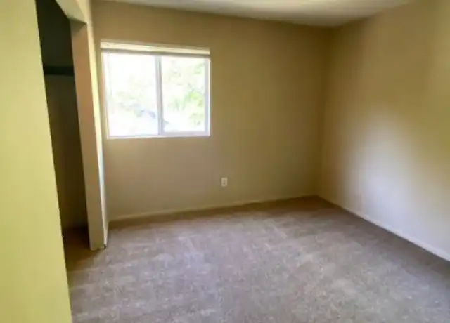 Property at 210 S Water St, Olathe, KS, 66061, 1 bed, 1 bath, [object Object]