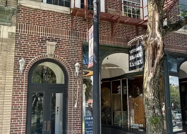 Property at 711 Warren St Unit 5, Hudson, NY, 12534, 1 bed, 1 bath, [object Object]