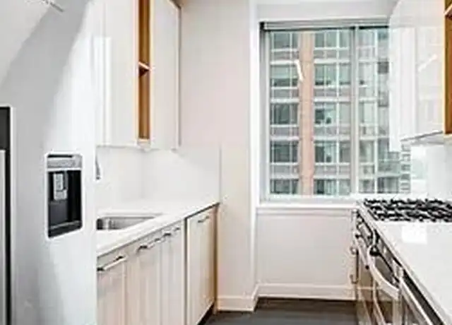 Property at 101 W End Ave Unit 24C, New York, NY, 10023, 2 beds, 2 baths, [object Object]