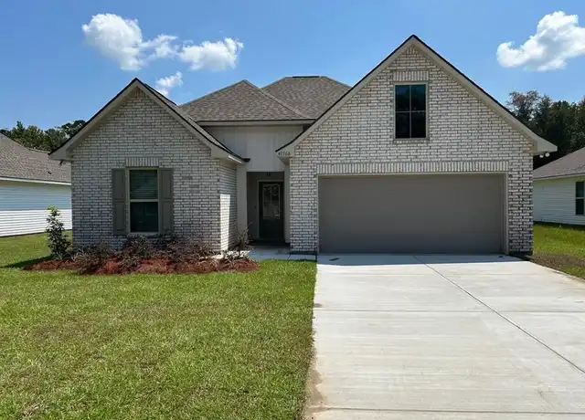 Property at 41366 Rosewood Ln, Hammond, LA, 70403, 3 beds, 2 baths, [object Object]