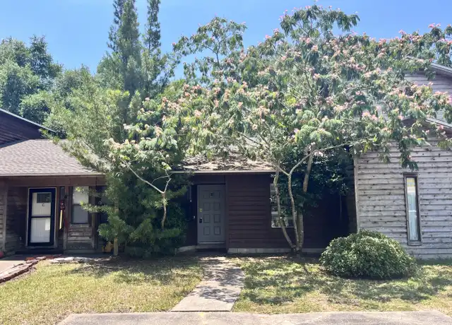 Property at 92 2nd Ave Unit B, Shalimar, FL, 32579, 2 beds, 2 baths, [object Object]