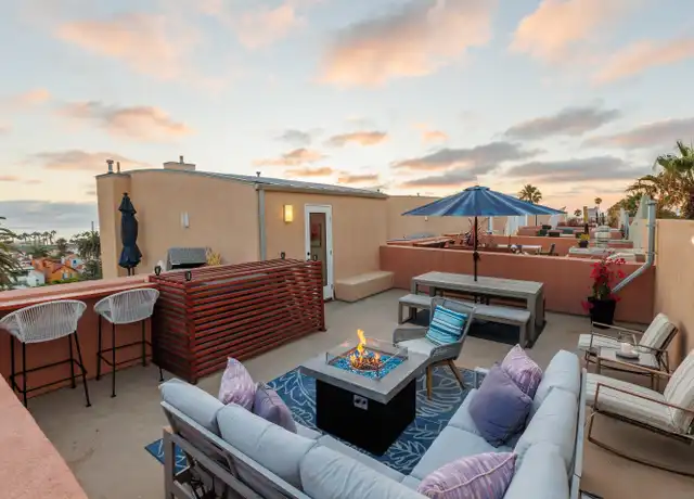Property at 401 N Coast Hwy, Oceanside, CA, 92054, 3 beds, 3 baths, [object Object]