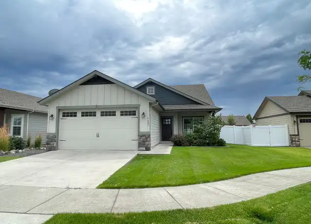 Property at 7887 N Goodwater Loop, Coeur D Alene, ID, 83815, 3 beds, 2.5 baths, [object Object]