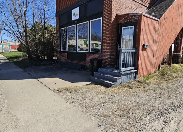 Property at 602 W Burlington Ave, Fairfield, IA, 52556, 0 beds, 1 bath, [object Object]