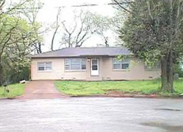 Property at 1901 Canterbury Cir NW, Huntsville, AL, 35816, 4 beds, 2 baths, [object Object]