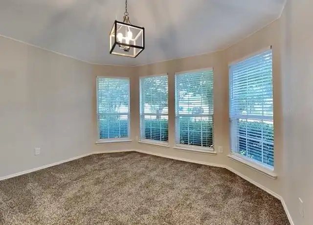 Property at 129 Buckskin Dr, Waxahachie, TX, 75167, 3 beds, 2 baths, [object Object]