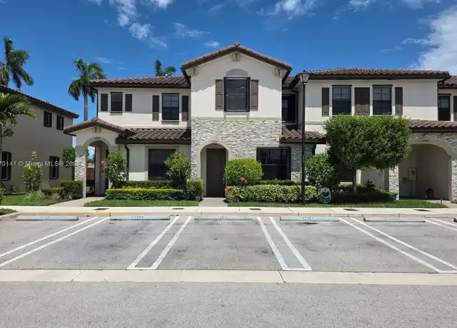 Property at 11352 SW 248th Ter, Princeton, FL, 33032, 3 beds, 2 baths, [object Object]
