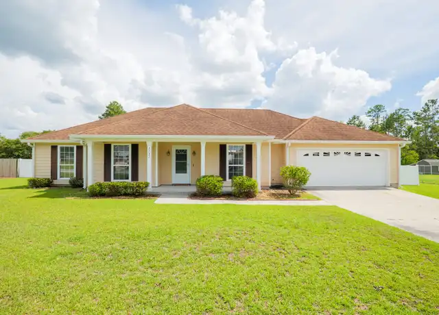 Property at 3737 Cross Creek Cir, Valdosta, GA, 31605, 4 beds, 2 baths, [object Object]