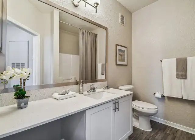 Property at 2211 Grand Isle Apartments - 2211 Grand Isle Dr, Brandon, FL, 33511, 2-3 beds, 1-2 bath, [object Object]