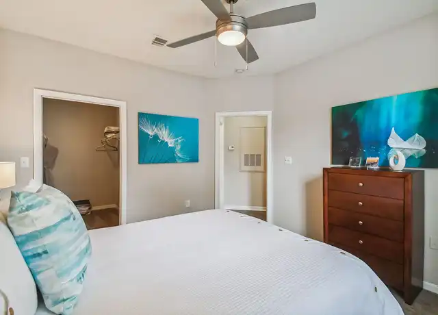 Property at 2211 Grand Isle Apartments - 2211 Grand Isle Dr, Brandon, FL, 33511, 1-4 bed, 1-2 bath, [object Object]