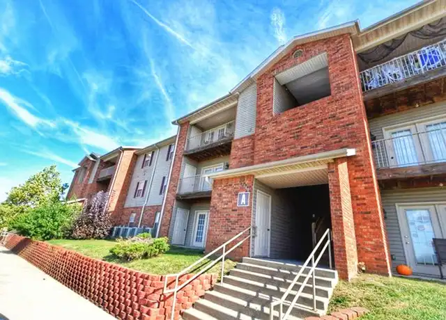 Property at 1040 S Clifton Ave Unit A 103, Springfield, MO, 65802, 3 beds, 2 baths, [object Object]