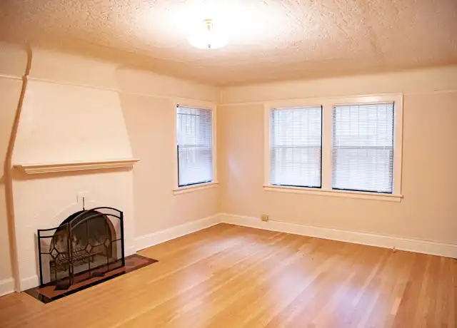 Property at OLYMPIC APARTMENTS (OLYM01) - 707 NW 19th Ave, Portland, OR, 97209, 0-1 beds, 1 bath, [object Object]