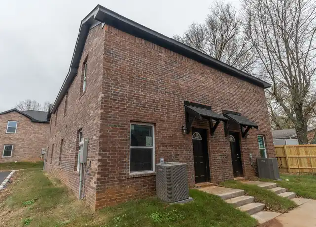 Property at 1354 N Porter Rd Unit 4, Fayetteville, AR, 72703, 2 beds, 2.5 baths, [object Object]