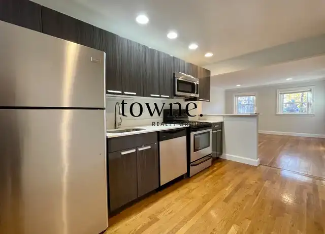Property at 59 Wyman St Unit 3, Newton, MA, 02468, 2 beds, 1 bath, [object Object]