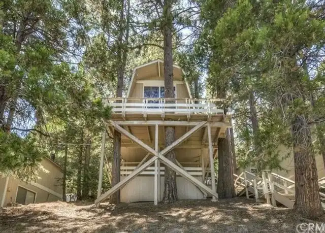 Property at 565 Rose Ln, Twin Peaks, CA, 92391, 2 beds, 1 bath, [object Object]