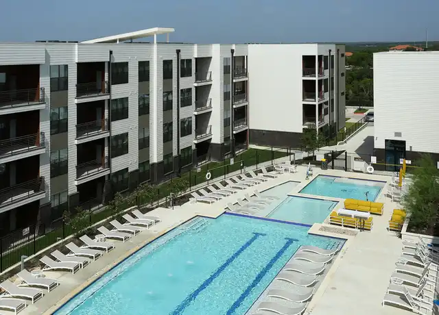 Property at 7336 Bluff Springs Rd Unit 709, Austin, TX, 78744, 1 bed, 1 bath, [object Object]