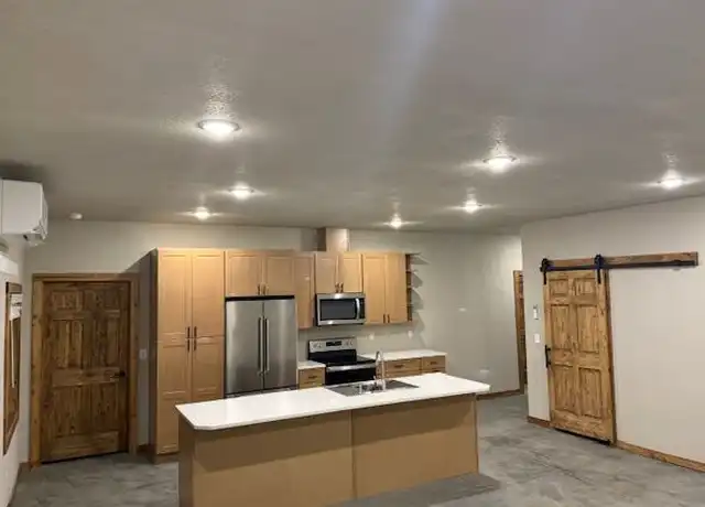 Property at 2222 Steamboat Ln, La Grande, OR, 97850, 3 beds, 2 baths, [object Object]