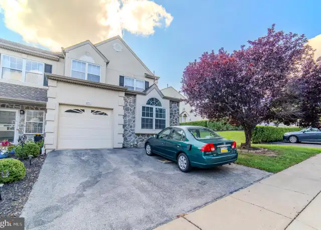 Property at 651 Fawn Cir, King of Prussia, PA, 19406, 4 beds, 3.5 baths, [object Object]