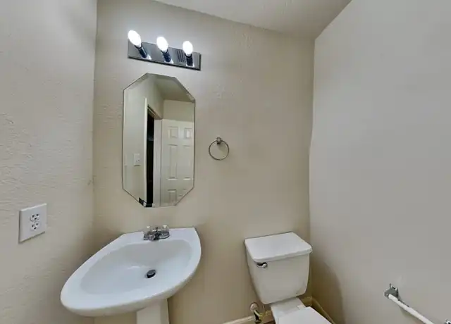 Property at 11319 Flying Geese Ln, Tomball, TX, 77375, 4 beds, 3 baths, [object Object]