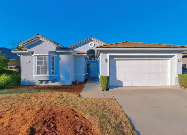 Property at 5597 W Decatur Ave, Fresno, CA, 93722, 3 beds, 2.5 baths, [object Object]