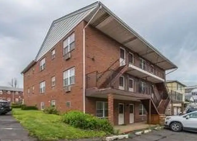 Property at 300 Garibaldi Ave, Lodi, NJ, 07644, 1 bed, 1 bath, [object Object]