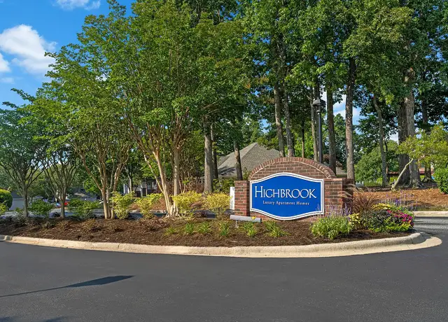 Photo of 5080 Samet Dr, High Point, NC 27265