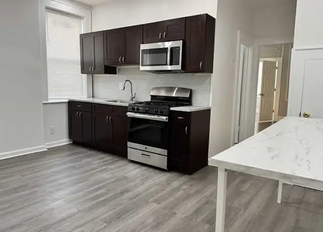 Property at 446 N 11th St Unit 1R, Newark, NJ, 07107, 3 beds, 1 bath, [object Object]