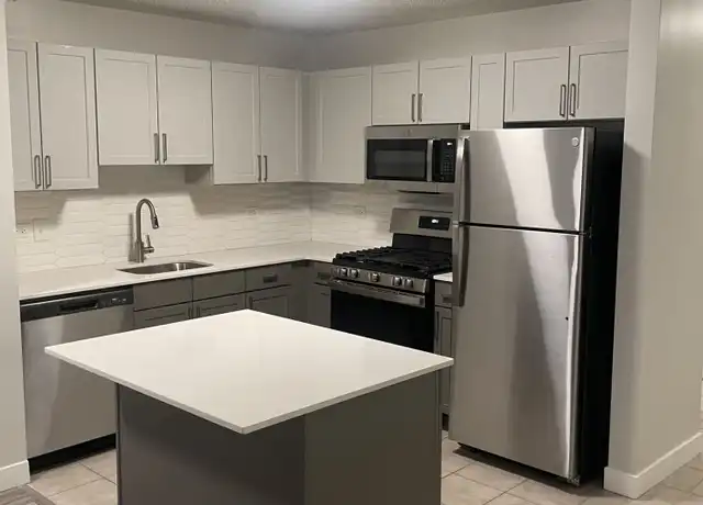 Property at 406 E South Water St Unit 907, Chicago, IL, 60601, 1 bed, 1 bath, [object Object]