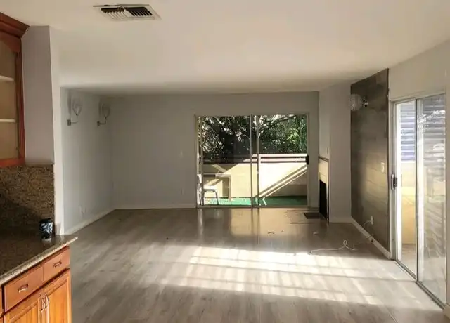 Property at 1200 S Shenandoah St #104, Los Angeles, CA, 90035, 2 beds, 2 baths, [object Object]