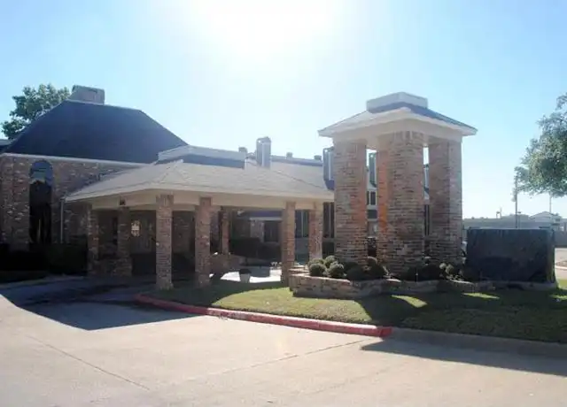 Property at 8519 Southwestern Blvd, Dallas, TX, 75206, 1 bed, 1 bath, [object Object]