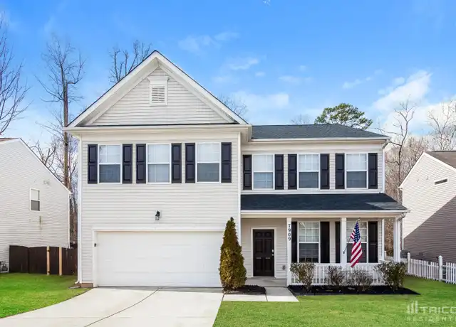 Property at 7909 Bushy Creek Dr, Charlotte, NC, 28216, 4 beds, 2.5 baths, [object Object]