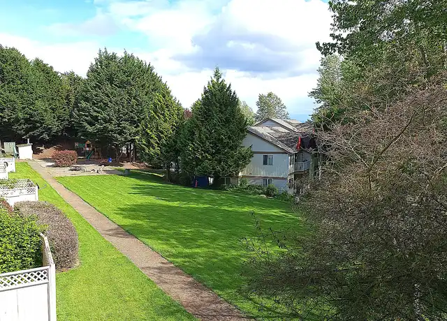 Property at Pyramid Pointe Apartments - 5709 S 152nd Pl, Tukwila, WA, 98188, 1 bed, 1 bath, [object Object]