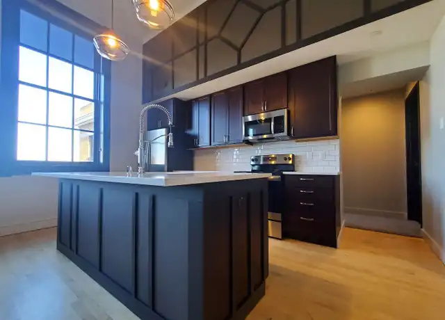 Property at 215 N Webster Ave Unit 302, Green Bay, WI, 54301, 2 beds, 1.5 baths, [object Object]